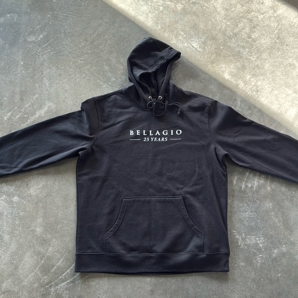 Hotel Bellagio Hoodie Unisex - Picture 1 of 8